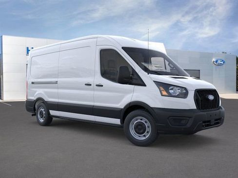 New 2026 Ford Transit 250 148 Medium Roof w/ Load Area Protection Package RWD image 7