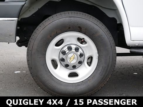 Used 2024 Chevrolet Express 3500 LT w/ LT Preferred Equipment Group image 7