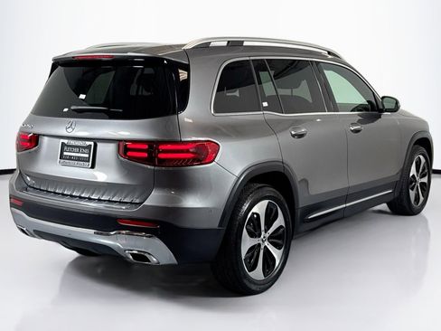 Certified 2025 Mercedes-Benz GLB 250 image 5