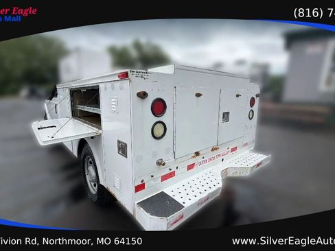 Used 2012 Ford F250 XL RWD image 3
