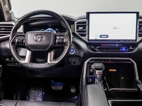 Used 2024 Toyota Tundra Limited image 15