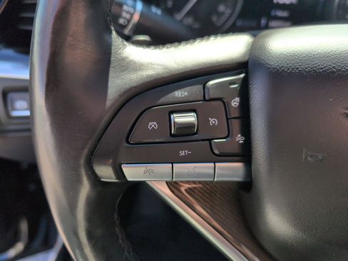 Used 2020 Cadillac XT6 Premium Luxury w/ Platinum Package image 18