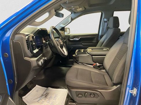 Used 2024 GMC Sierra 1500 Elevation image 10