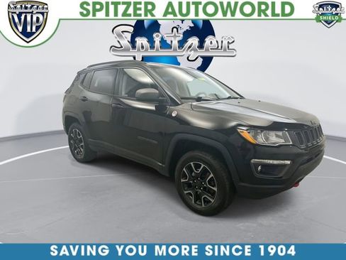 Used 2019 Jeep Compass Trailhawk AWD/4WD image 2