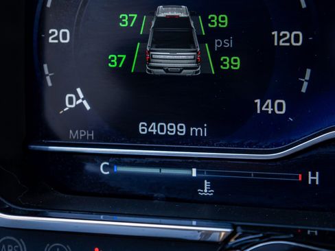 Used 2022 Chevrolet Silverado 1500 LT Trail Boss w/ LT Trail Boss Premium Package image 21