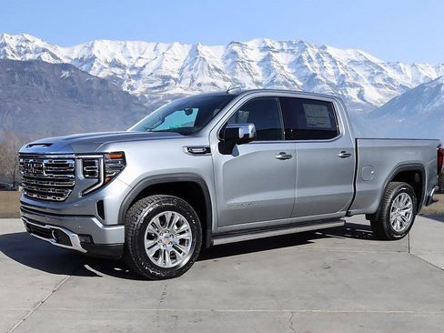 New 2026 GMC Sierra 1500 Denali w/ Technology Package AWD/4WD image 2