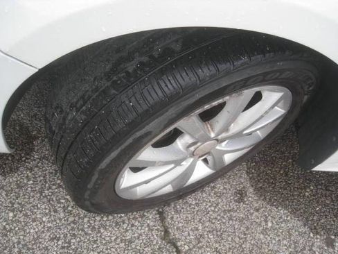 Used 2014 Volkswagen Jetta SE image 26