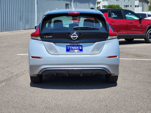 Certified 2025 Nissan Leaf S FWD image 6