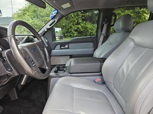 Used 2014 Ford F150 XLT w/ Equipment Group 302A Luxury AWD/4WD image 11