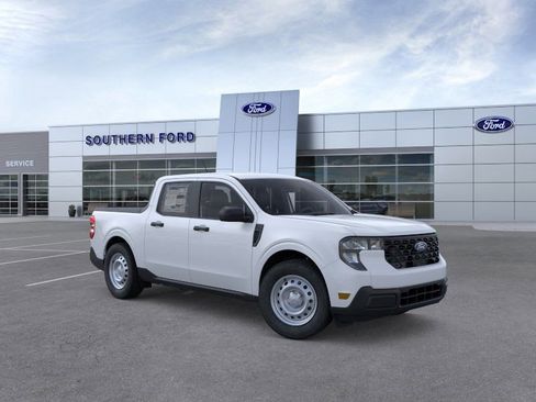New 2026 Ford Maverick XL w/ Equipment Group 101A AWD/4WD image 8