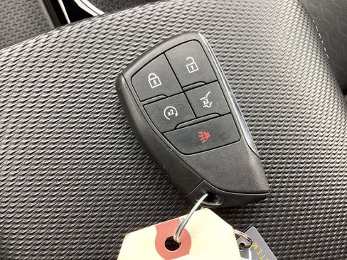 Used 2025 Chevrolet Equinox LT w/ Convenience Package II FWD image 37