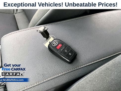 Used 2025 Toyota Camry XLE w/ Premium Plus Package FWD image 11
