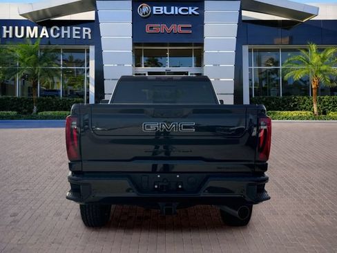 New 2026 GMC Sierra 2500 Denali Ultimate w/ LPO, Black Badging Package AWD/4WD image 6