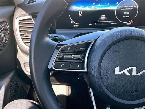 Used 2024 Kia Seltos S image 19