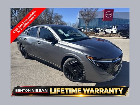 New 2026 Nissan Sentra SR w/ SR Premium Package FWD image 1