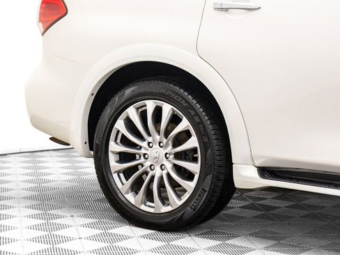 Used 2017 INFINITI QX80 Base w/ Driver Assistance Package image 35