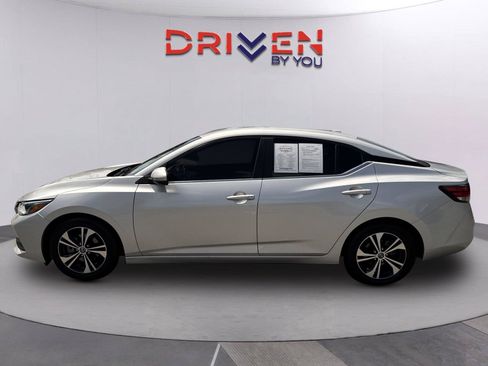 Used 2022 Nissan Sentra SV FWD image 6