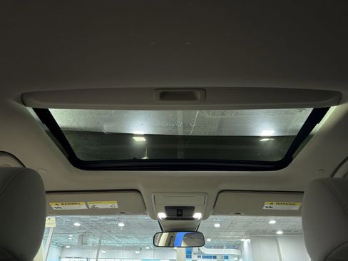 Used 2023 Honda CR-V EX image 28