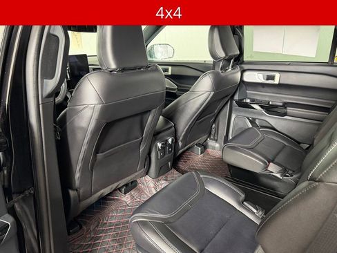 Used 2023 Ford Explorer ST w/ Technology Package AWD/4WD image 15