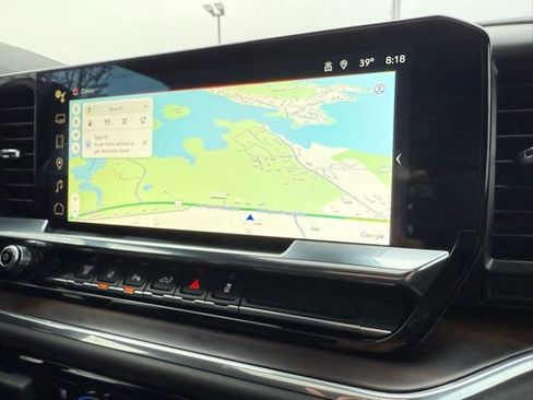 Used 2024 GMC Sierra 2500 SLT w/ SLT Premium Package image 40