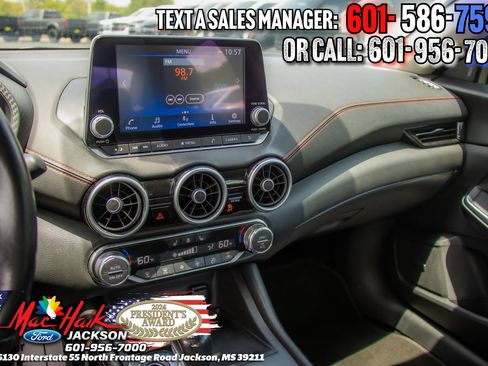 Used 2025 Nissan Sentra SR w/ SR Premium Package FWD image 14