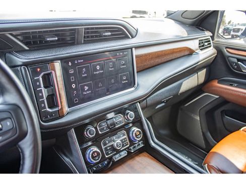 Used 2023 GMC Yukon Denali Ultimate AWD/4WD image 40