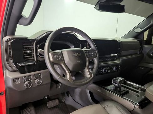 Used 2023 Chevrolet Silverado 1500 ZR2 w/ ZR2 Bison Edition AWD/4WD image 17
