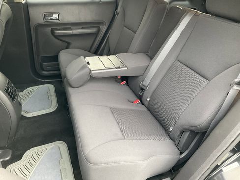 Used 2010 Ford Edge SE image 32