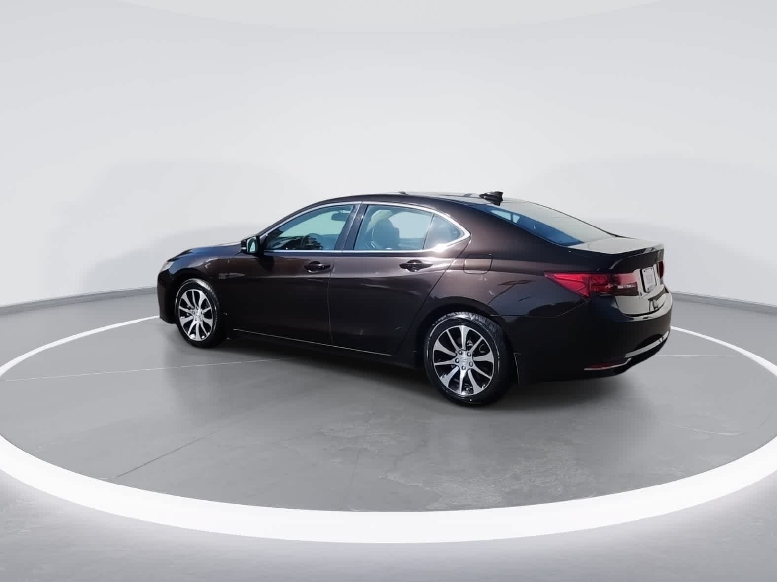 Used 2015 Acura TLX FWD image 6