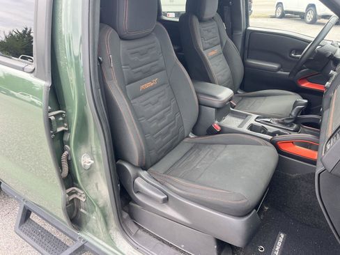 Used 2023 Nissan Frontier Pro-X w/ Technology Package RWD image 14