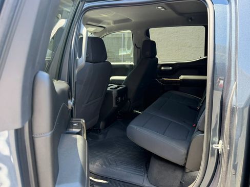 Used 2022 Chevrolet Silverado 1500 LT Trail Boss AWD/4WD image 30