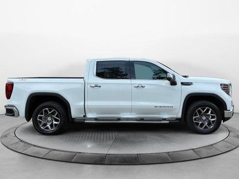 New 2026 GMC Sierra 1500 SLT w/ SLT Premium Plus Package AWD/4WD image 8