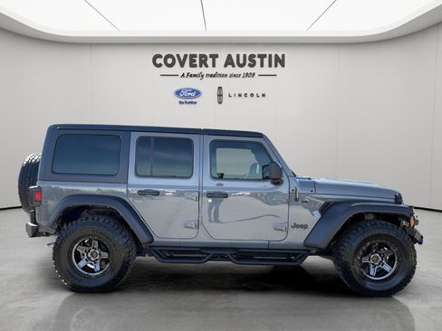 Used 2022 Jeep Wrangler Unlimited Sport S image 6