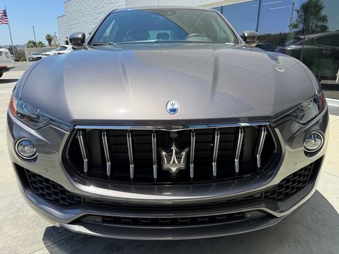 Certified 2023 Maserati Levante GT AWD/4WD image 8