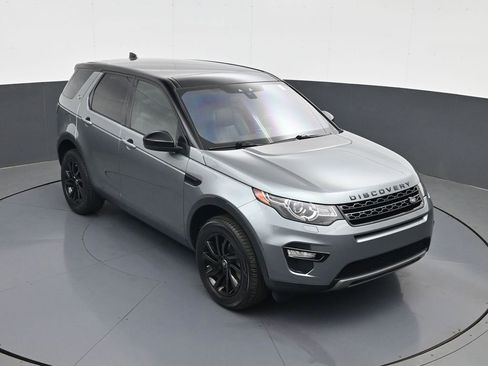 Used 2019 Land Rover Discovery Sport HSE AWD/4WD image 15