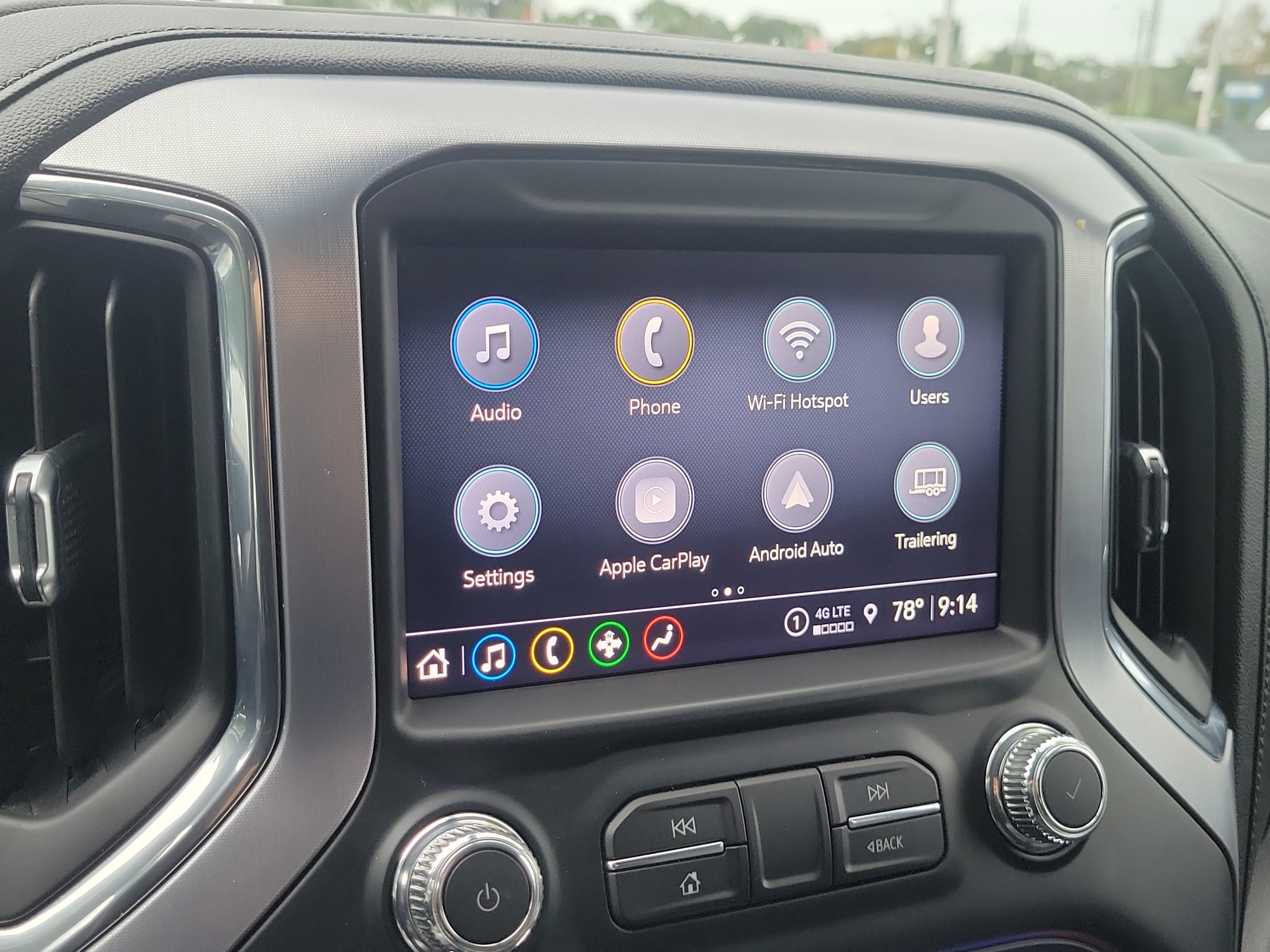 Used 2022 GMC Sierra 1500 SLT AWD/4WD image 31