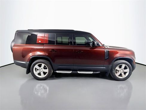 Certified 2023 Land Rover Defender 130 SE image 4