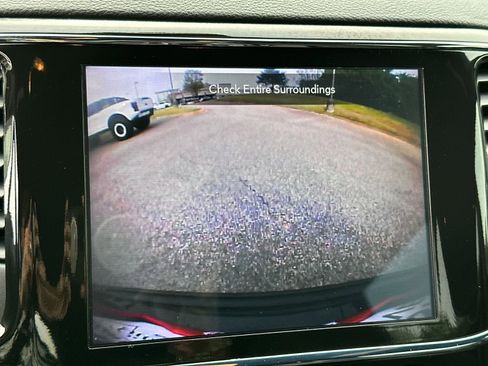 Used 2022 Jeep Grand Cherokee Laredo X RWD image 30
