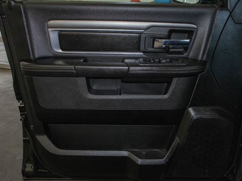 Used 2023 RAM 1500 Classic Warlock image 10