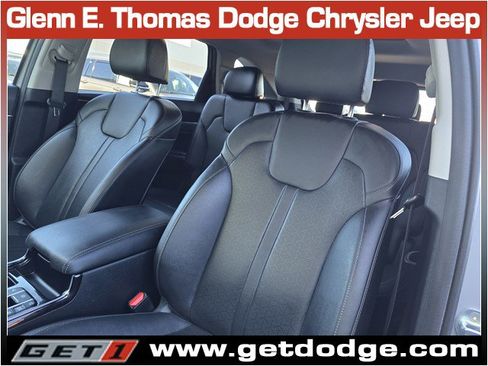 Used 2023 Kia Sorento SX image 21