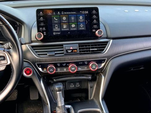 Used 2021 Honda Accord EX-L image 6