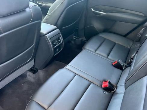 Used 2023 Cadillac XT4 Sport FWD image 14