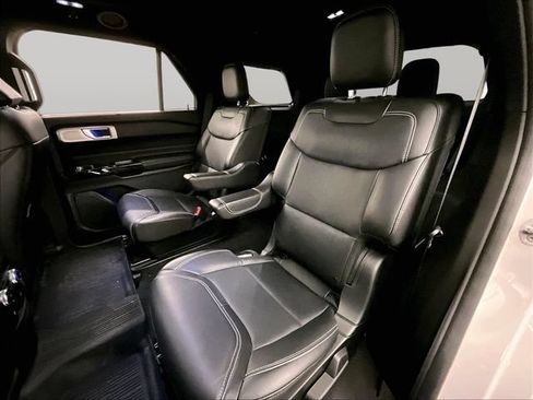 Used 2022 Ford Explorer ST w/ Equipment Group 401A AWD/4WD image 25