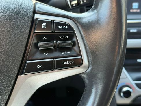 Used 2017 Hyundai Elantra Value Edition FWD image 23