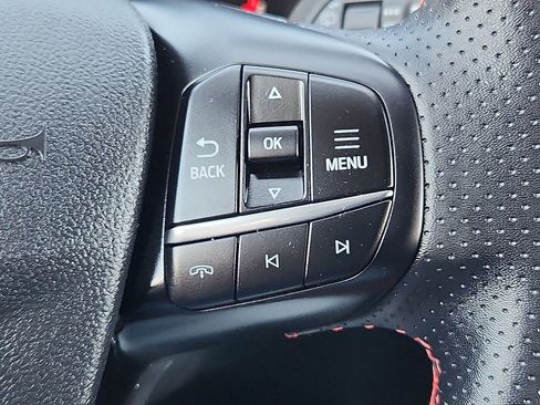 Used 2025 Ford Escape ST-Line AWD/4WD image 15
