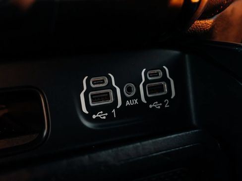 Used 2023 RAM 3500 Limited AWD/4WD image 39