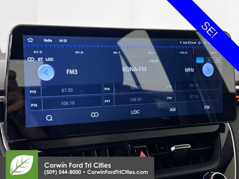 Used 2019 Toyota Corolla SE w/ Carpet Mat Package FWD image 22
