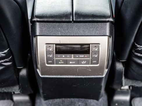 Used 2018 Lexus GX 460 Premium AWD/4WD image 40
