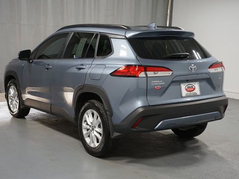 Certified 2024 Toyota Corolla Cross LE image 6