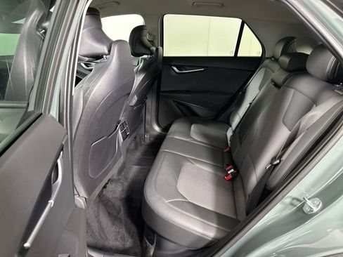 Used 2024 Kia Niro EX image 25